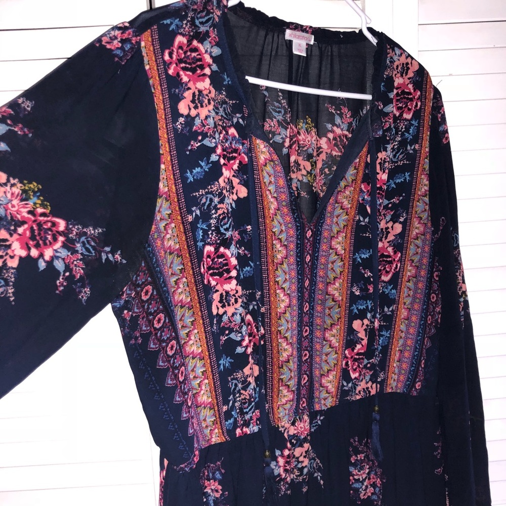 SO ADORABLE maxi dress with long sleeves